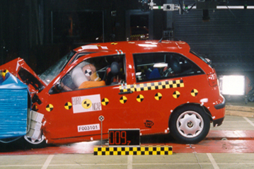 Краш тест Seat Ibiza (2000)